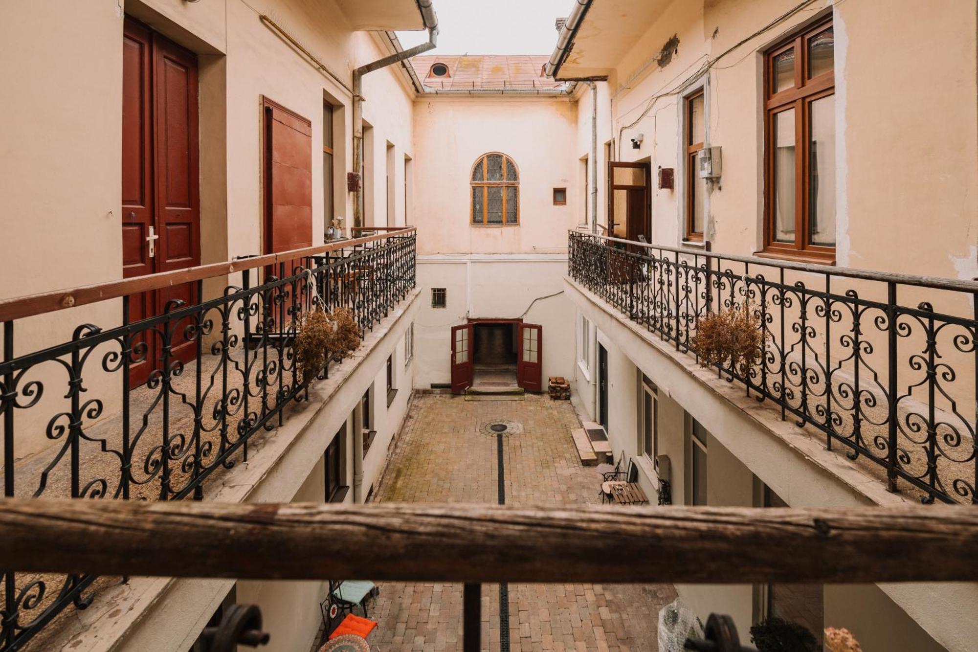 Old Town Central Apartment Cluj-Napoca Exterior photo